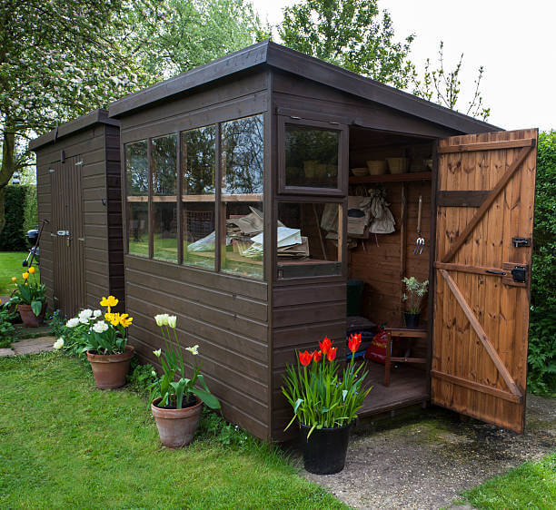 lighting-receptacle-garden-shed